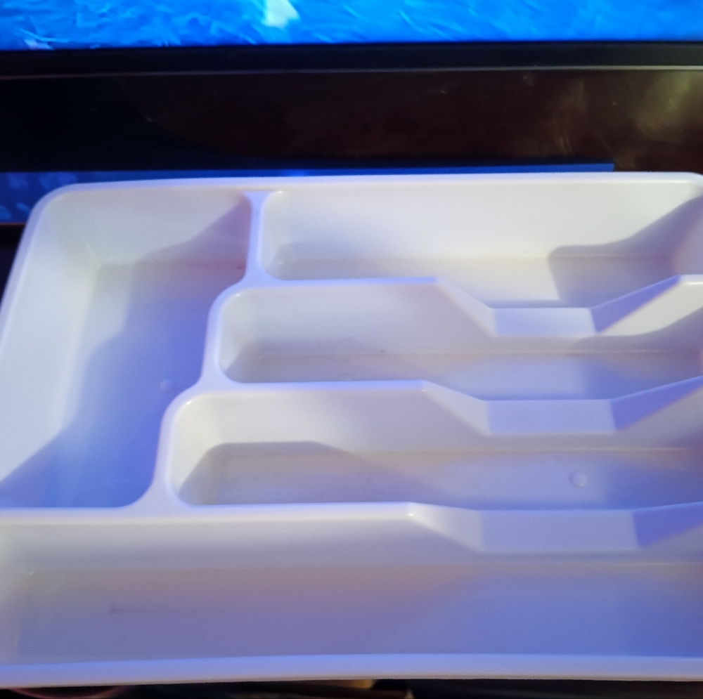 White Plastic Cutlery Tray